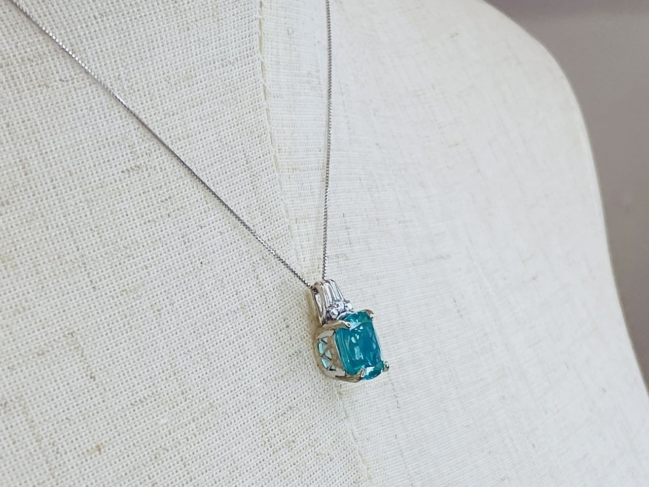 パライバトルマリンタイプ<ラボグロウン>ペンダント 【限定1個】4.95ct 蛍光色 魅力的なブルー&グリーン S-003