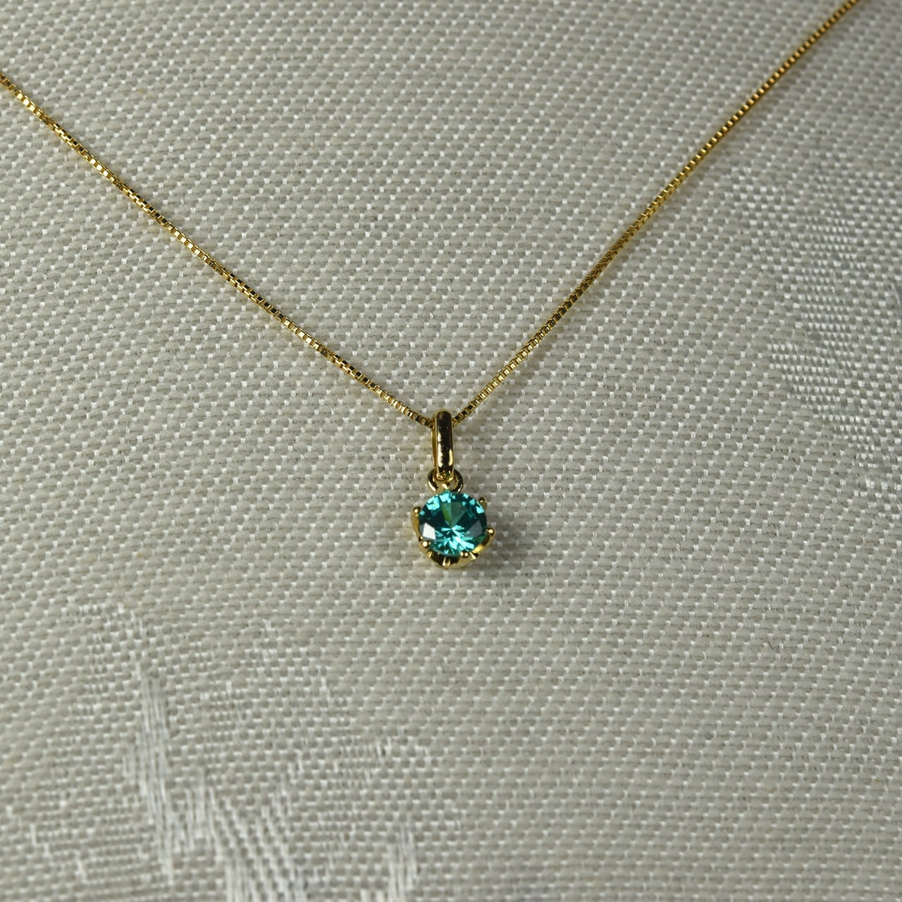 K18 0.3ct パライバタイプ(K18チェーン付)4mm ペンダント PTCH-011-3