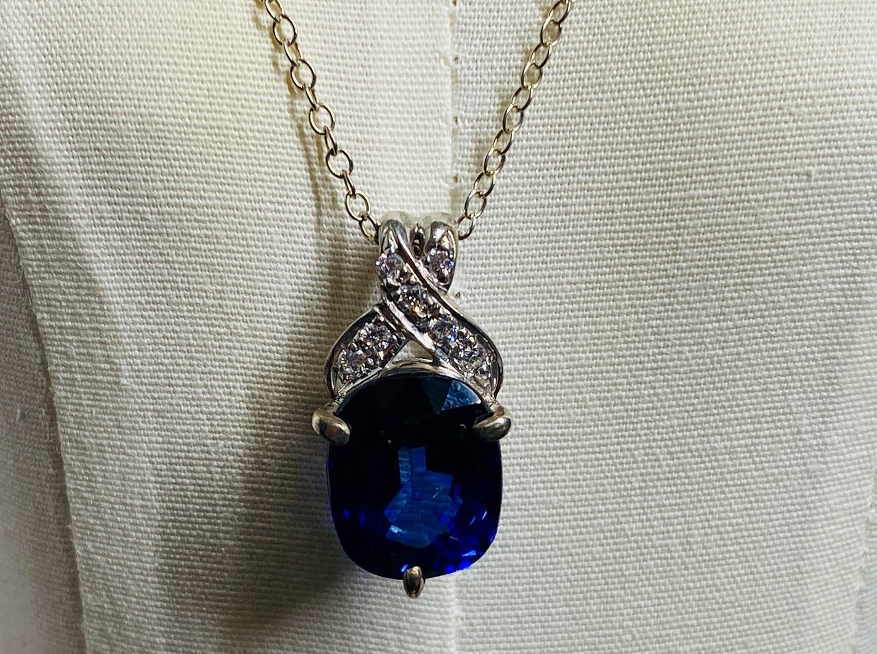 サファイア<再結晶>ペンダント(ラボグロウン)【限定1個】 4.2ct 青 S-007
