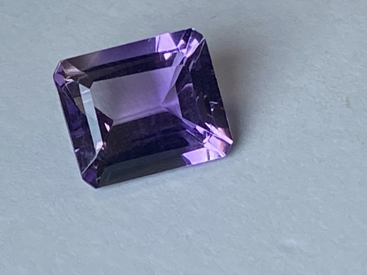新入荷|アメジスト|カットが綺麗すぎる。長方形 10ct サイズ:11.9×10mm 【限定1個】 <M-C-71>