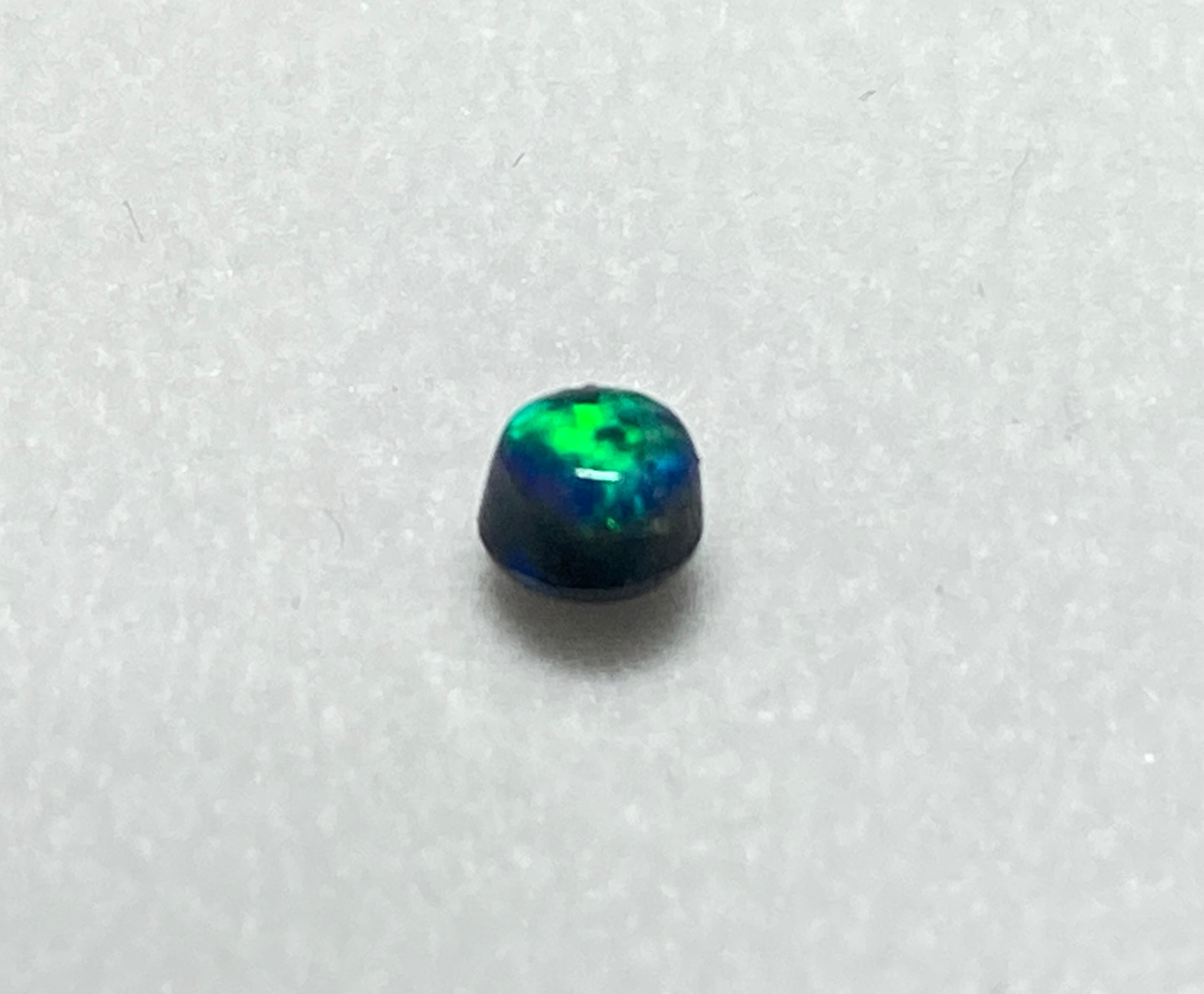 ブラックオパール 緑と青が見える 【限定1個】3.47 M-OP-55