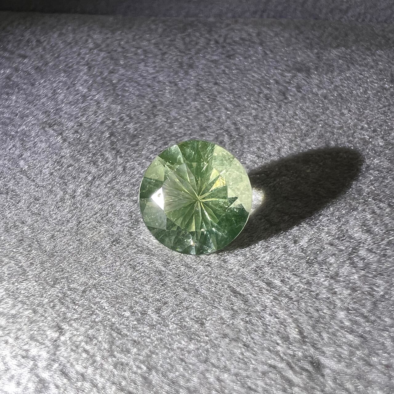 ウランガラス 1.78ct CO-077