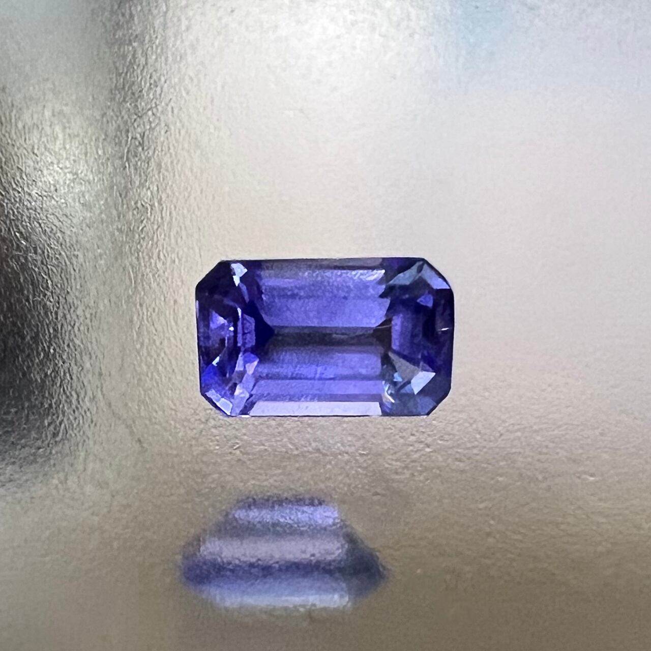 タンザナイト 0.77ct M-C-141