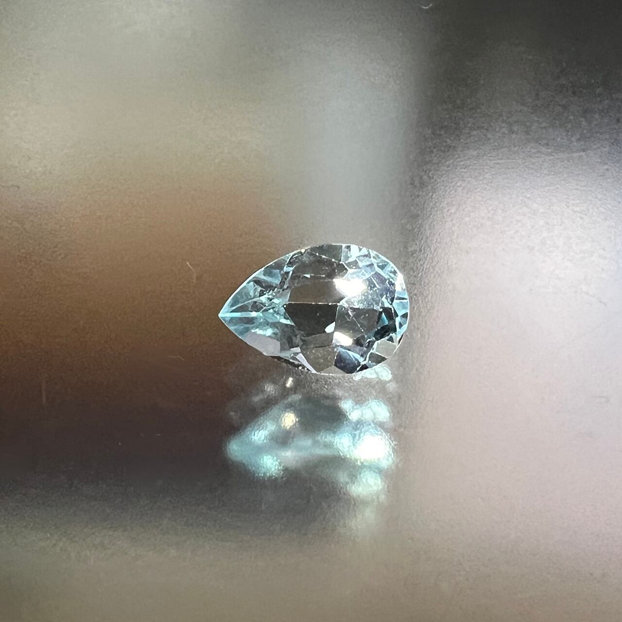 ブルートパーズ　2.6ct　CA-049
