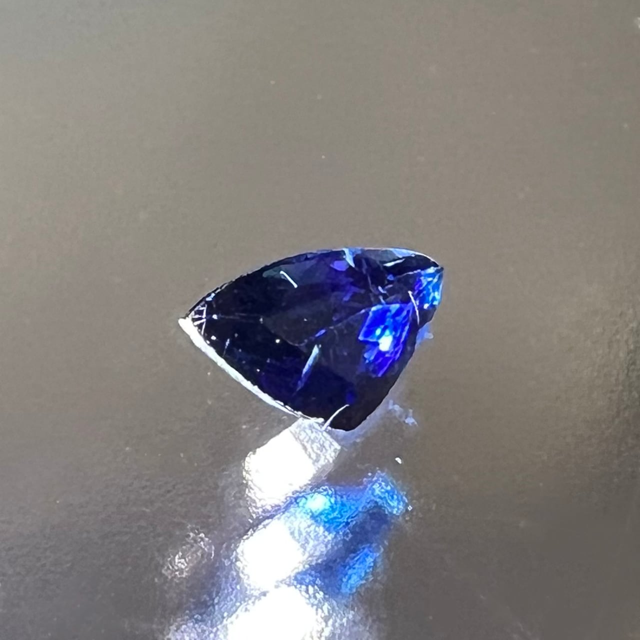 サファイア　0.75ct　CA-041