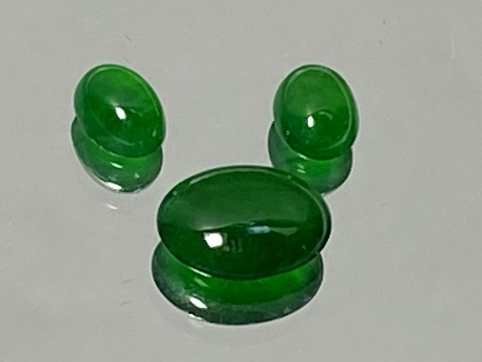 翡翠　1.83ct　緑色　CA-026