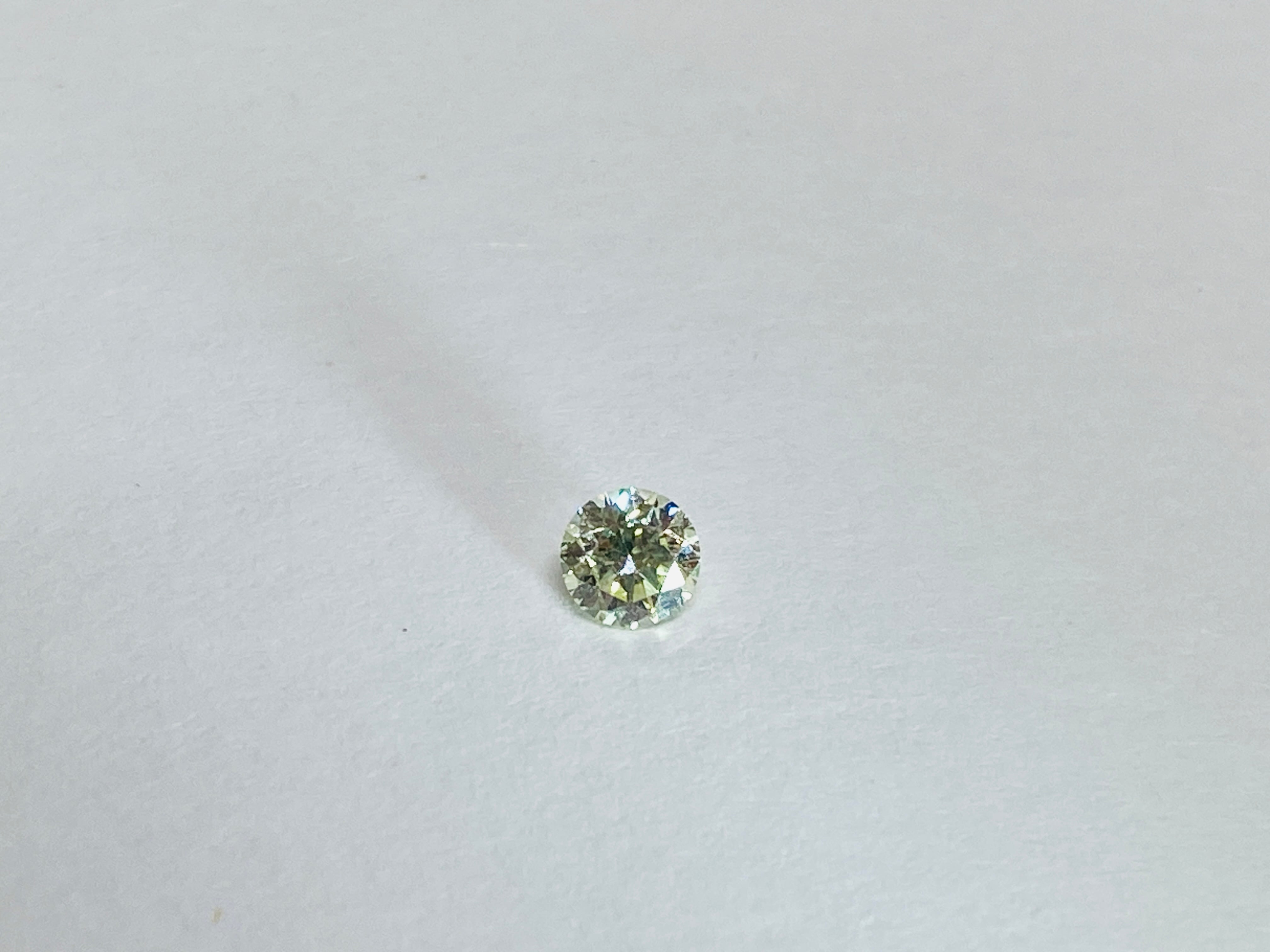イエローダイヤモンド　ダイヤモンドカット　0.２ｃｔ　DA-010