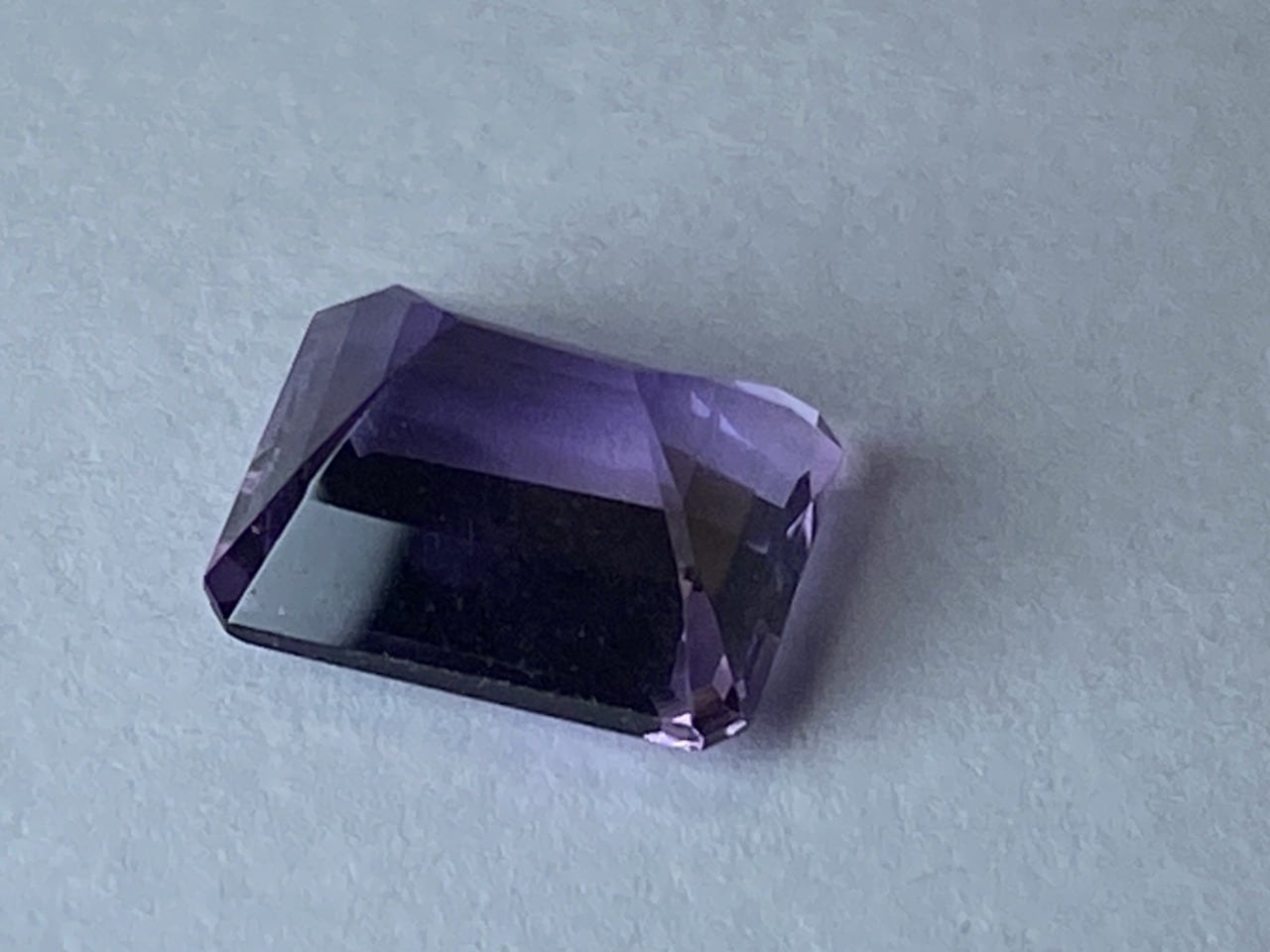新入荷｜アメジスト｜カットが綺麗すぎる。長方形　10ct　サイズ：11.9×10ｍｍ　【限定1個】　＜M-C-71＞