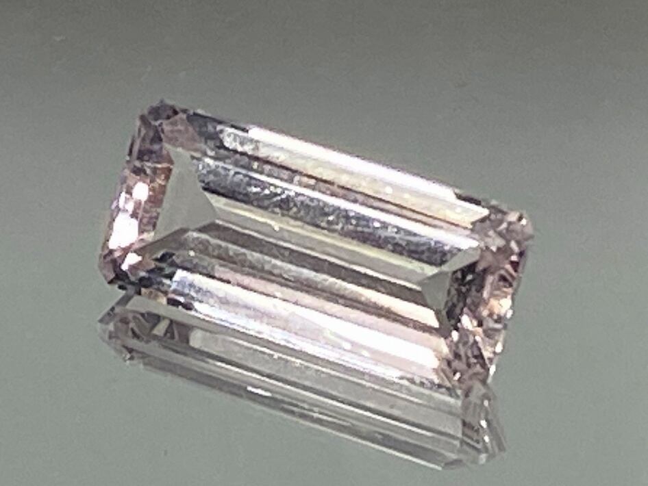 モルガナイト14.12ｃｔ　CA-051