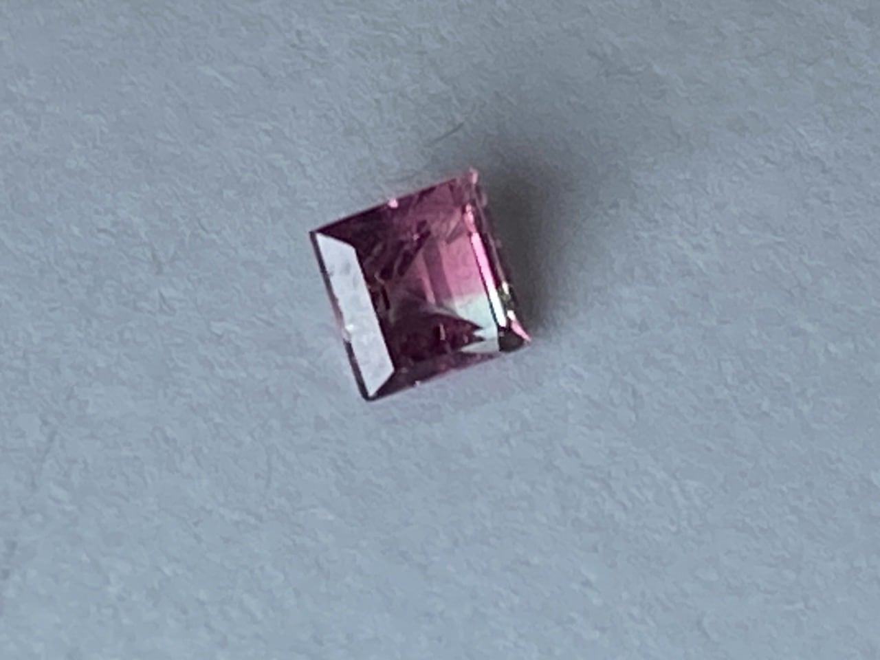 新入荷｜BIO　ピンクトルマリン｜ピンクが鮮やかで部分的に透明が魅力的。0.98ct　【限定1個】　＜M-C-65＞