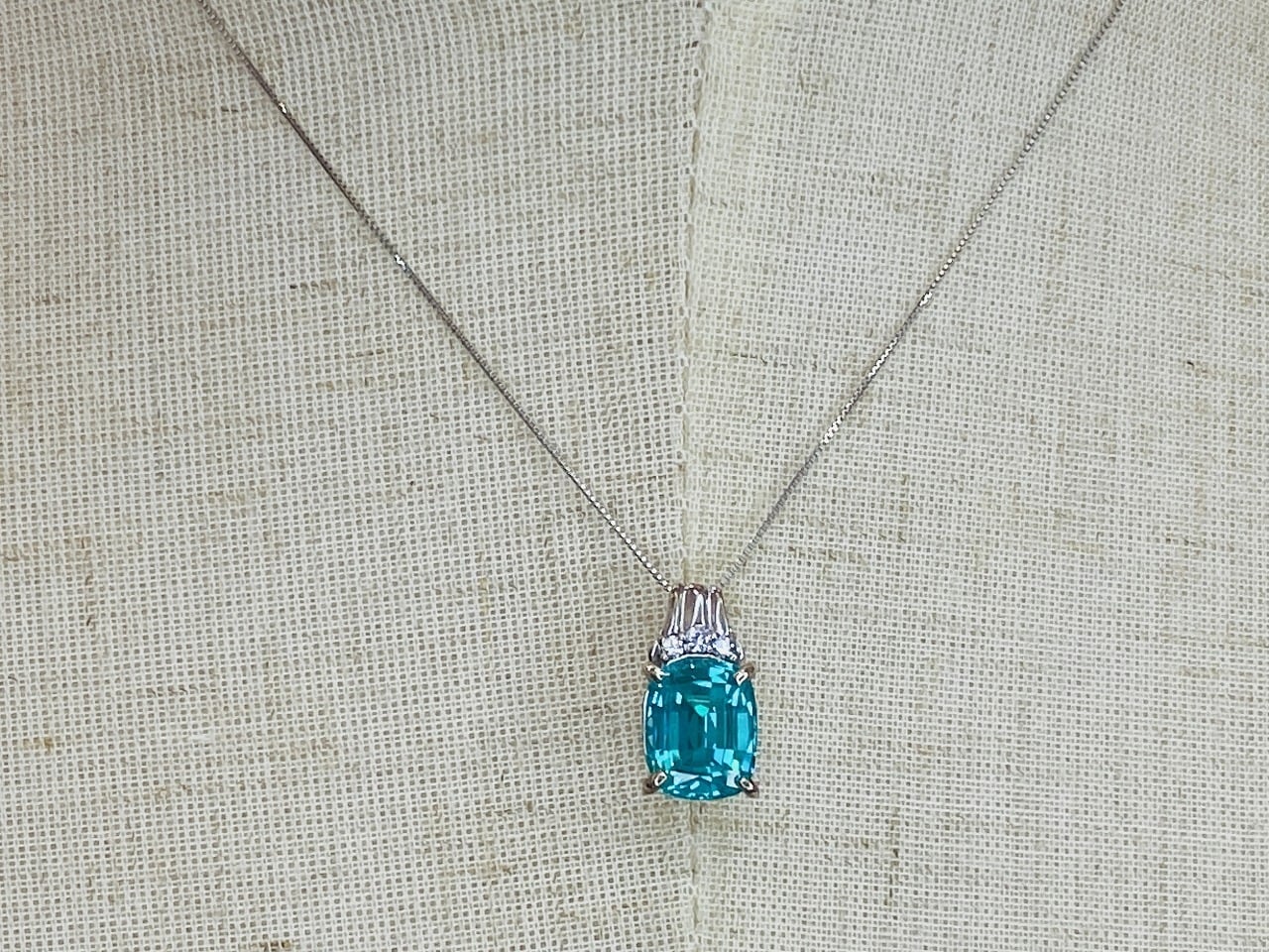 パライバトルマリンタイプ＜ラボグロウン＞ペンダント　【限定1個】4.95ct　蛍光色　魅力的なブルー＆グリーン　S-003