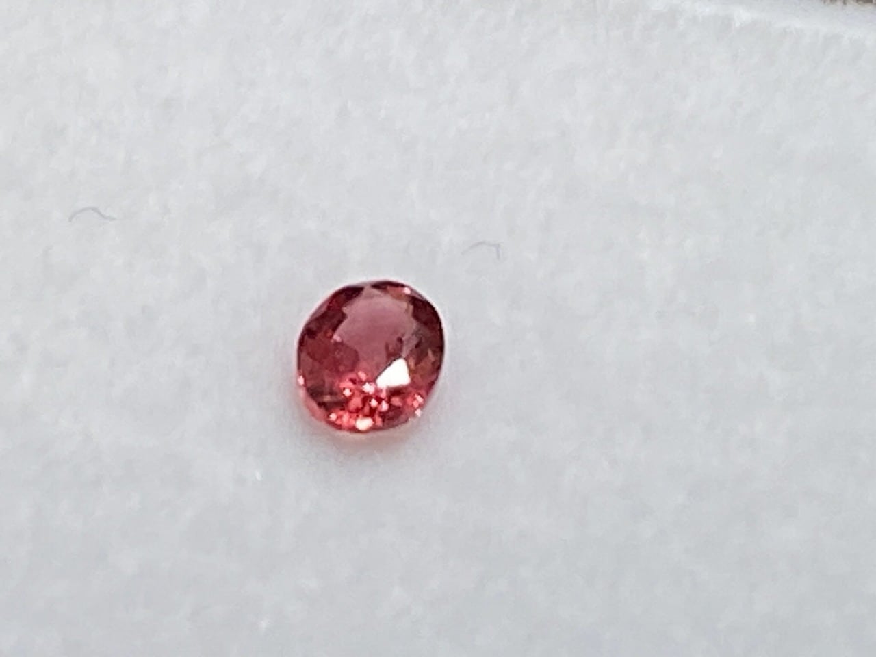 レッドスピネル0.25ct　　ミャンマー　モゴク産　CA-058