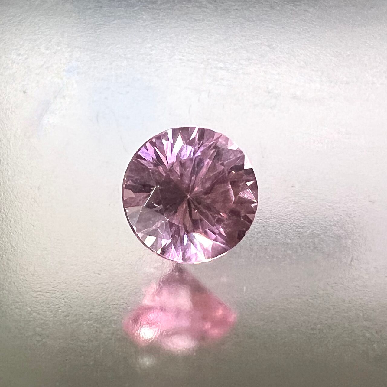 YAG　（イットリウムアルミニウムガーネット）3.38ct　CO-085