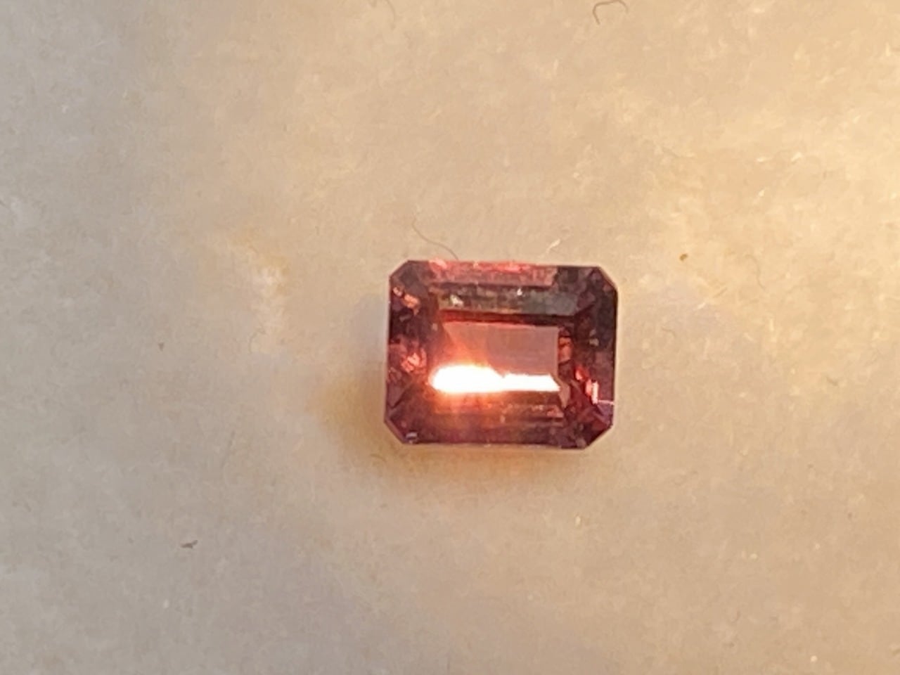 新入荷｜ドラゴンガーネット　タンザニア産　0.55ct　5×4ｍｍ　＜M-C-79＞