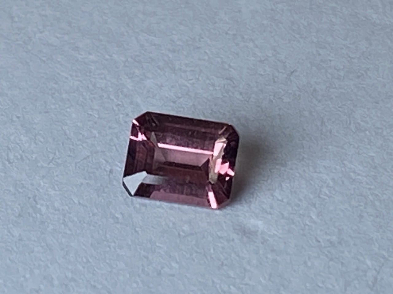 新入荷｜ドラゴンガーネット　タンザニア産　0.55ct　5×4ｍｍ　＜M-C-79＞