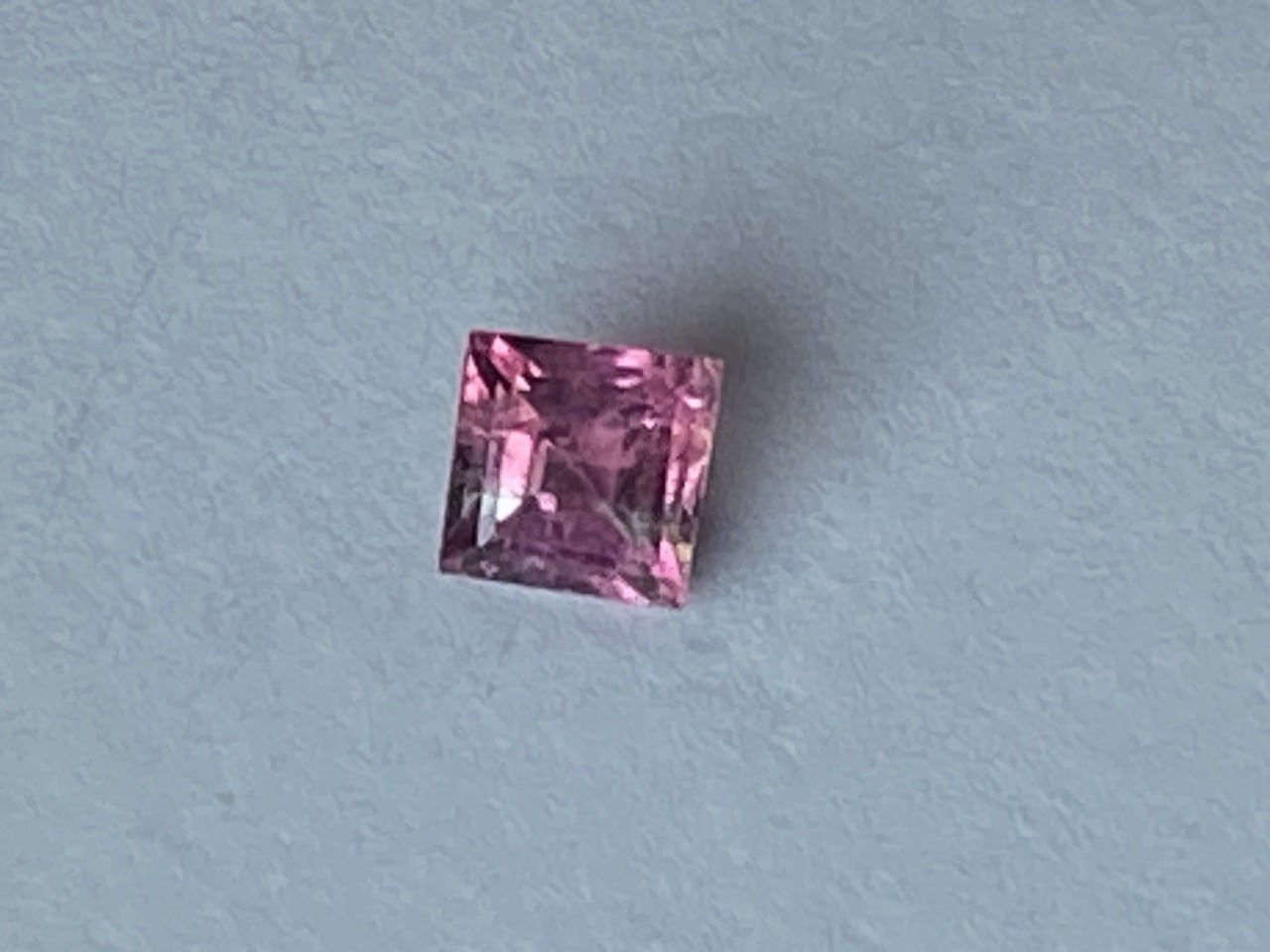 新入荷｜BIO　ピンクトルマリン｜ピンクが鮮やかで部分的に透明が魅力的。0.98ct　【限定1個】　＜M-C-65＞