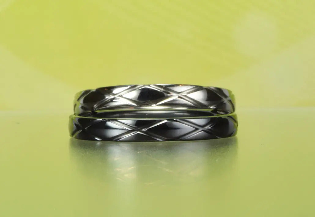 アーガイルスリム黒い結婚指輪｜ブラックジルコニウム・古代から