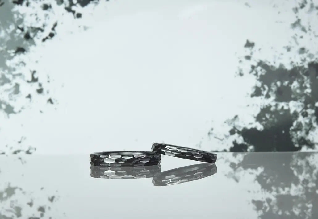 黒い結婚指輪｜和の伝統工芸たちわき